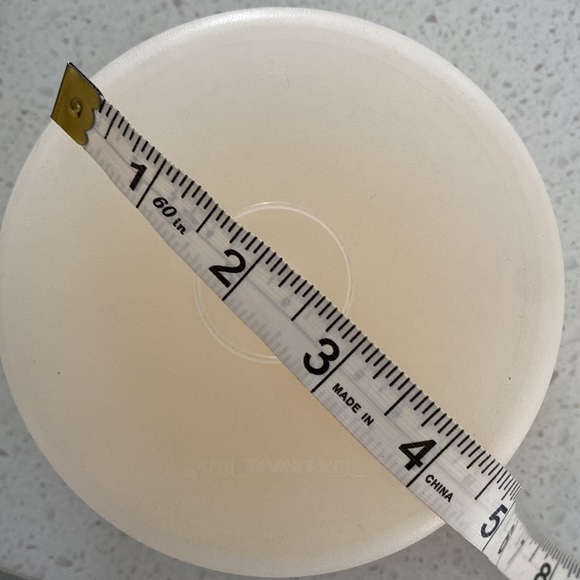 TUPPERWARE TOYS cake done serving tray small yellow with handheld new condition - Picture 3 of 4